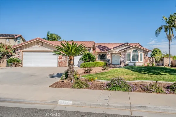 $869,000 | 6744 Mission Grove Parkway North, Riverside, CA 92506