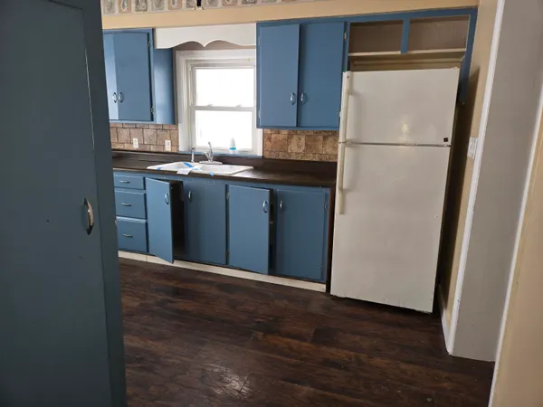 $184,900 | 10108 37 1/2 Road, Cadillac, MI 49601