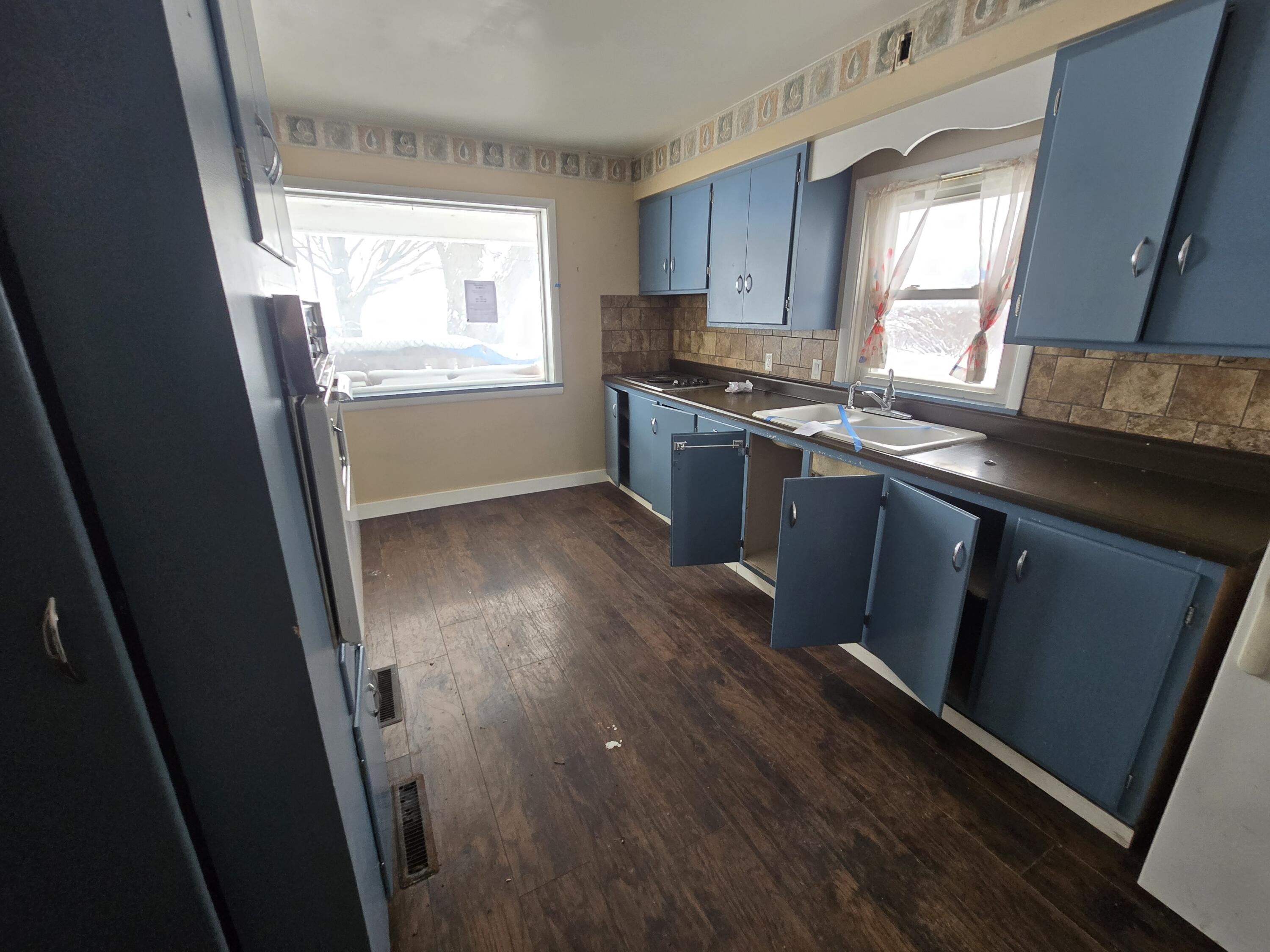 10108 37 1/2 Road Cadillac, MI 49601 - Photo 14 of 59 20260105_123654