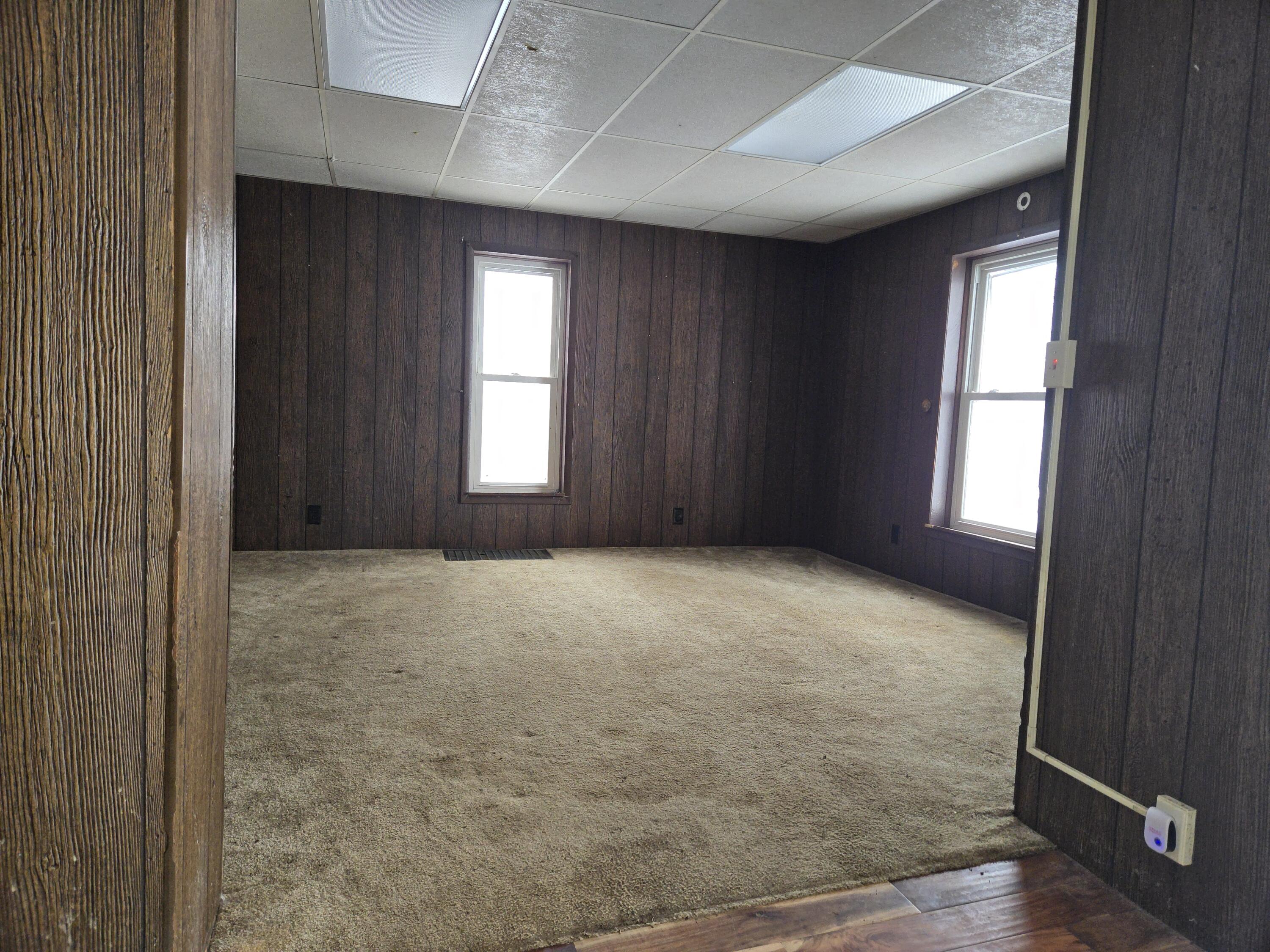 10108 37 1/2 Road Cadillac, MI 49601 - Photo 22 of 59 20260225_112623