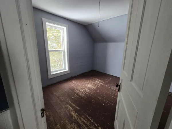 $184,900 | 10108 37 1/2 Road, Cadillac, MI 49601