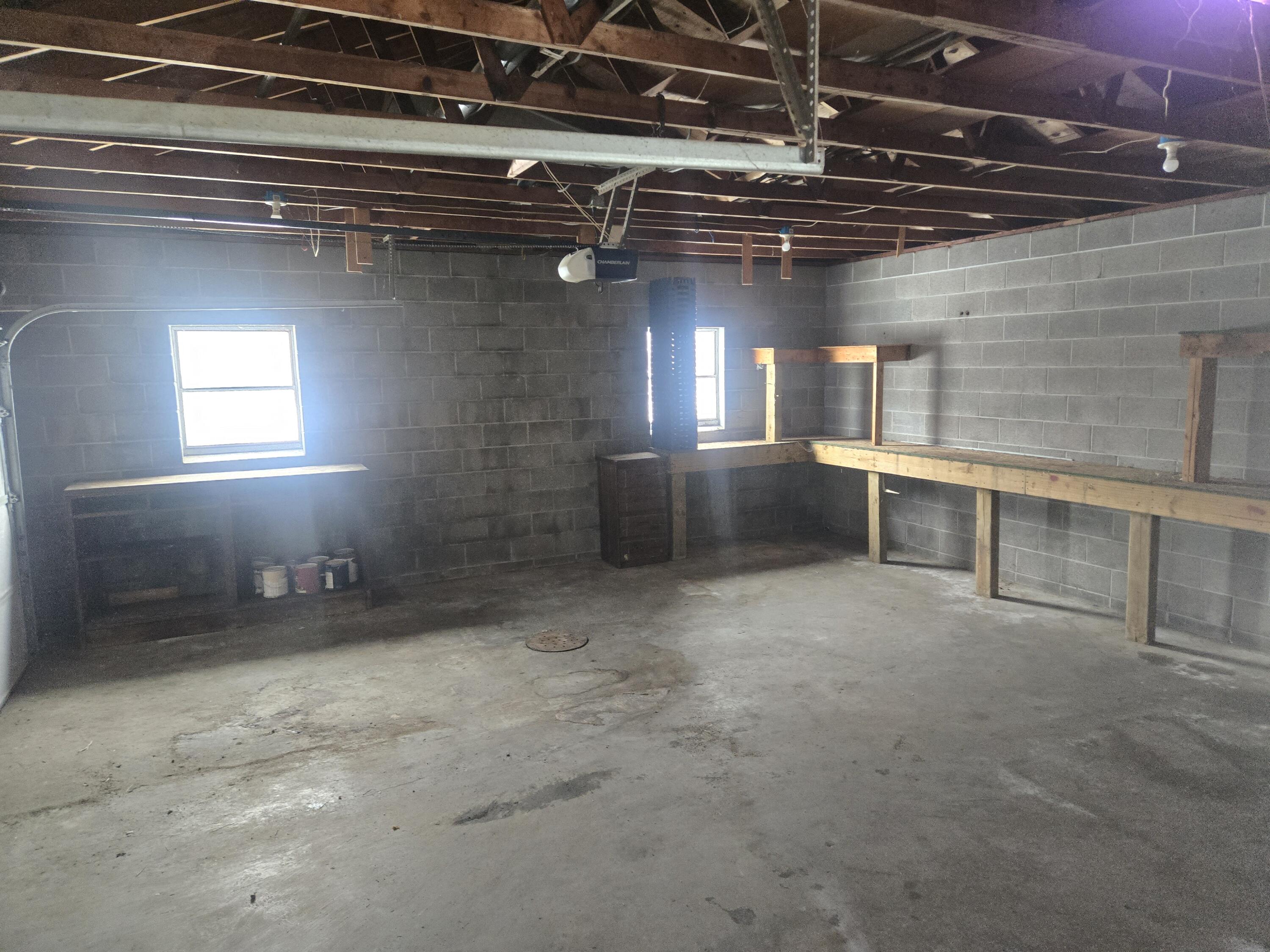 10108 37 1/2 Road Cadillac, MI 49601 - Photo 4 of 59 20260225_112442