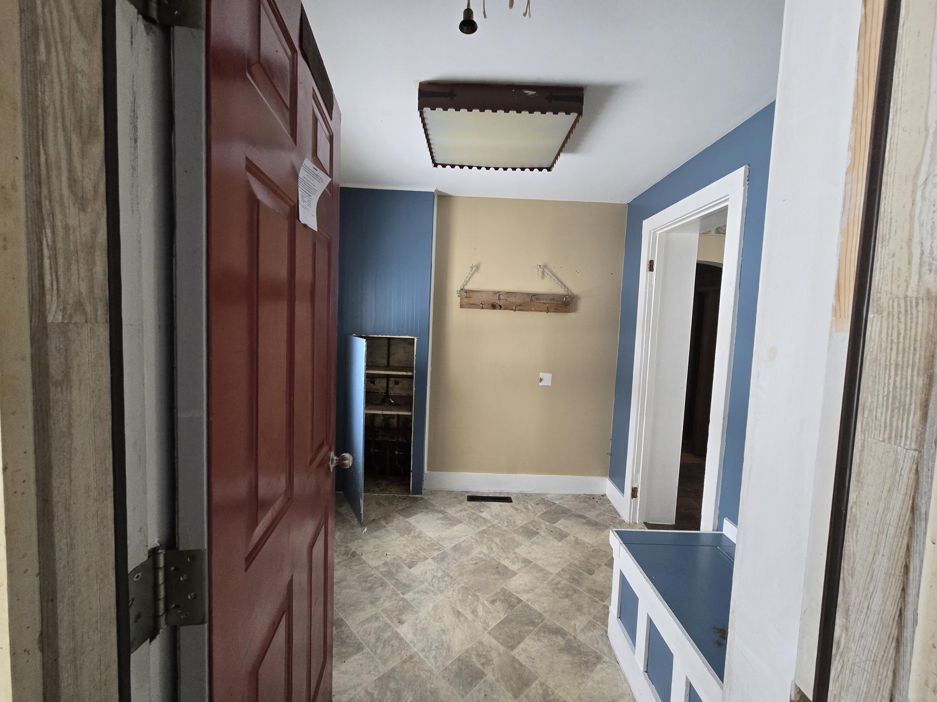 10108 37 1/2 Road Cadillac, MI 49601 - Photo 7 of 59 20260105_122429