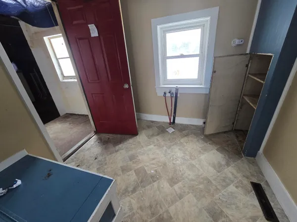 $184,900 | 10108 37 1/2 Road, Cadillac, MI 49601