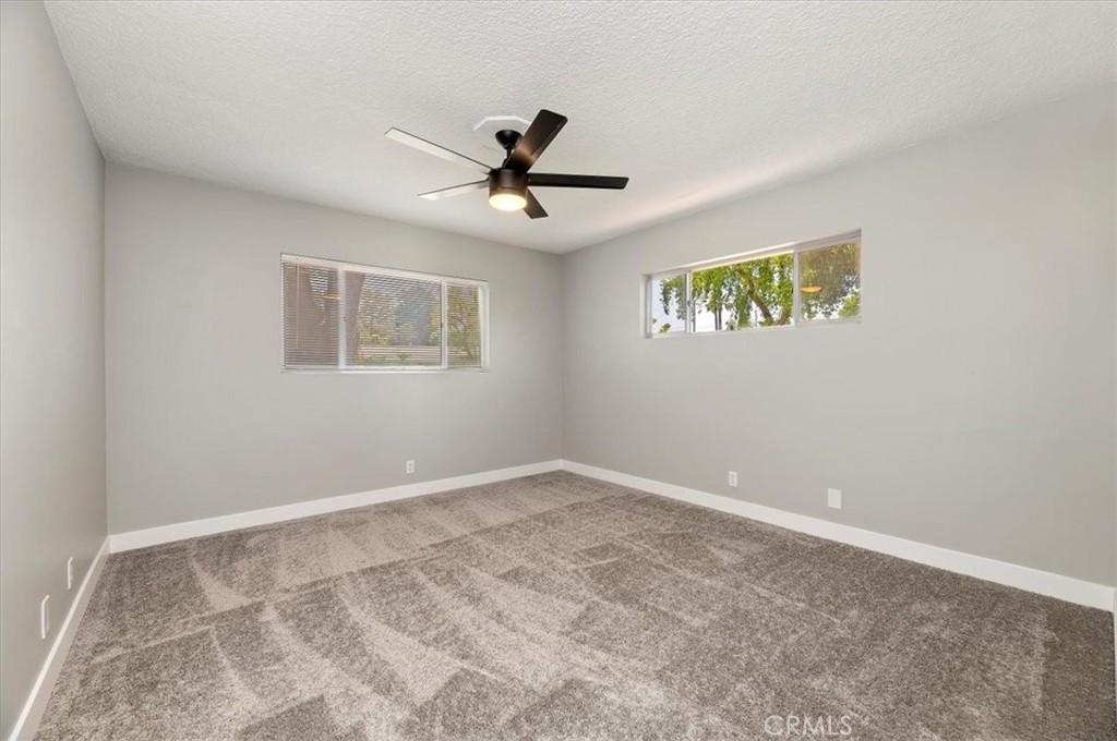 2111 Elsinore Road Riverside, CA 92506 - Photo 28 of 44