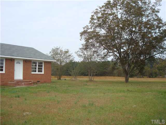 3879 Thanksgiving Fire Road Selma, NC 27576 - Photo 2 of 12 Photo 2