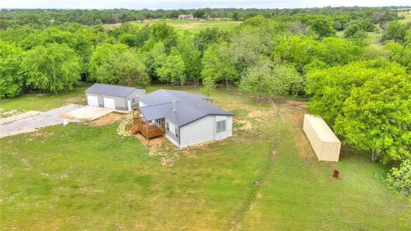 $325,000 | 135 Lelon Lane, Springtown, TX 76082