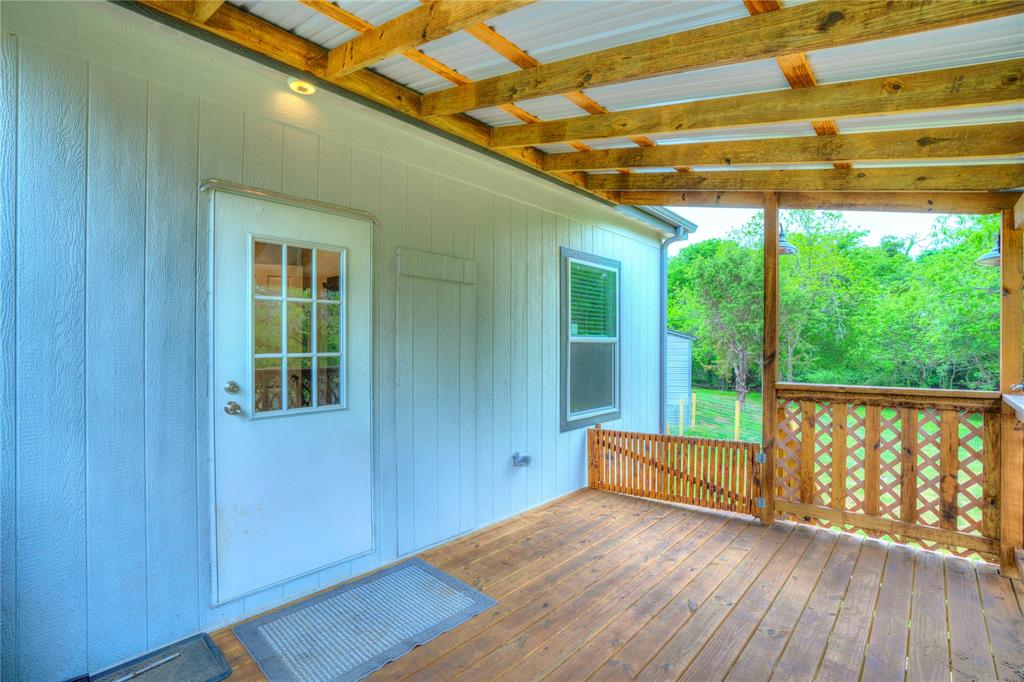 135 Lelon Lane Springtown, TX 76082 - Photo 25 of 40