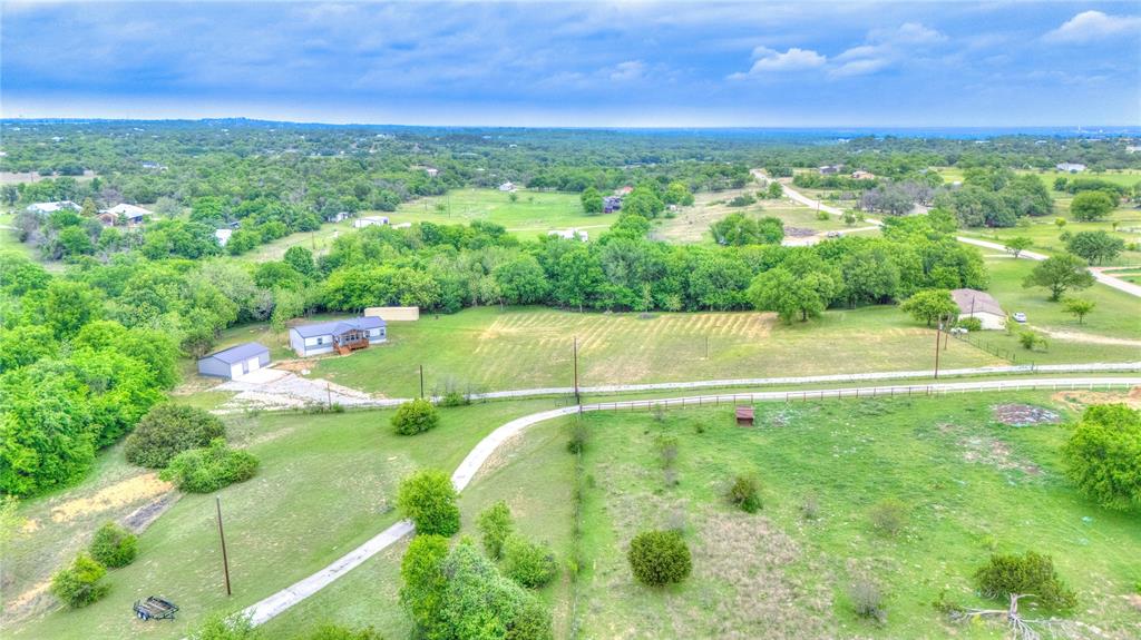 135 Lelon Lane Springtown, TX 76082 - Photo 37 of 40