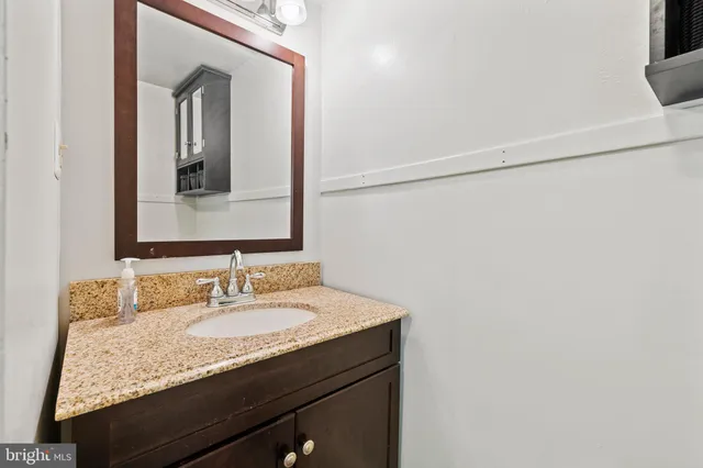 $6,750,000 | 14111 Green Road, Glyndon, MD 21136