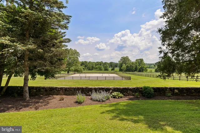 $6,750,000 | 14111 Green Road, Glyndon, MD 21136