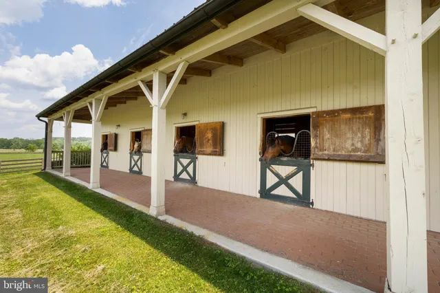 $6,750,000 | 14111 Green Road, Glyndon, MD 21136