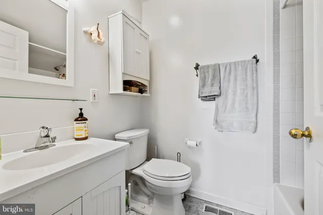 $6,750,000 | 14111 Green Road, Glyndon, MD 21136