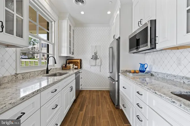 $6,750,000 | 14111 Green Road, Glyndon, MD 21136