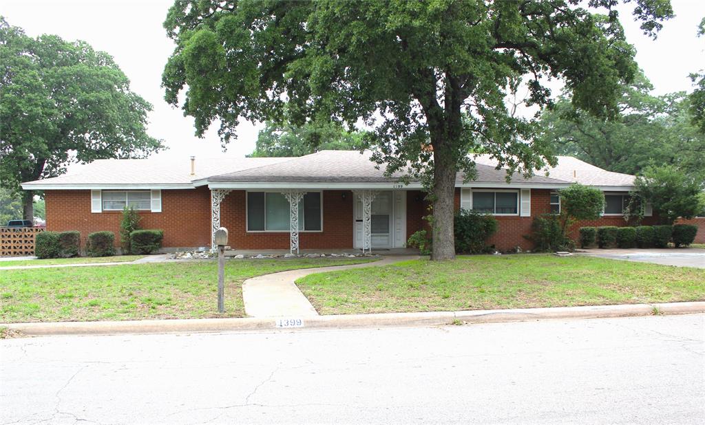 1399 North Wildwood Dr