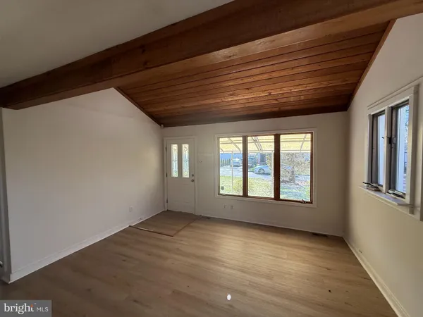 $2,650 | 1452 14th Avenue, Williamstown, NJ 08094