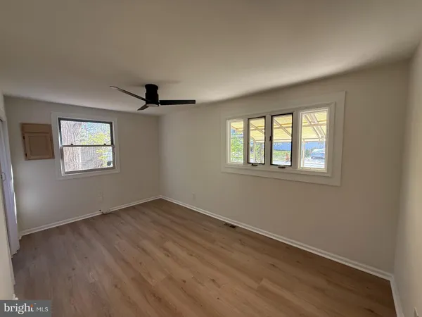 $2,650 | 1452 14th Avenue, Williamstown, NJ 08094