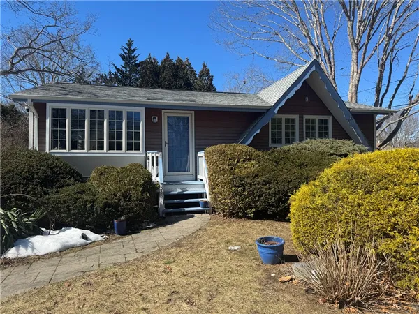 $3,600 | 34 Inkberry Trail, Narragansett, RI 02882