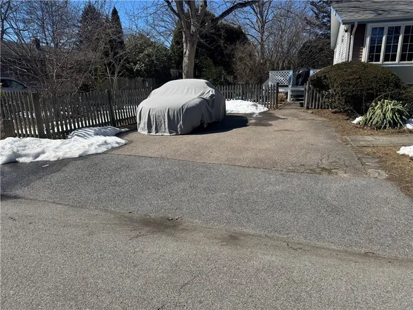 $3,600 | 34 Inkberry Trail, Narragansett, RI 02882