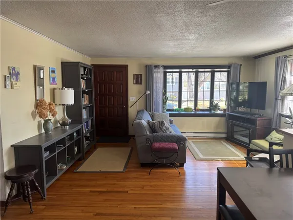 $3,600 | 34 Inkberry Trail, Narragansett, RI 02882