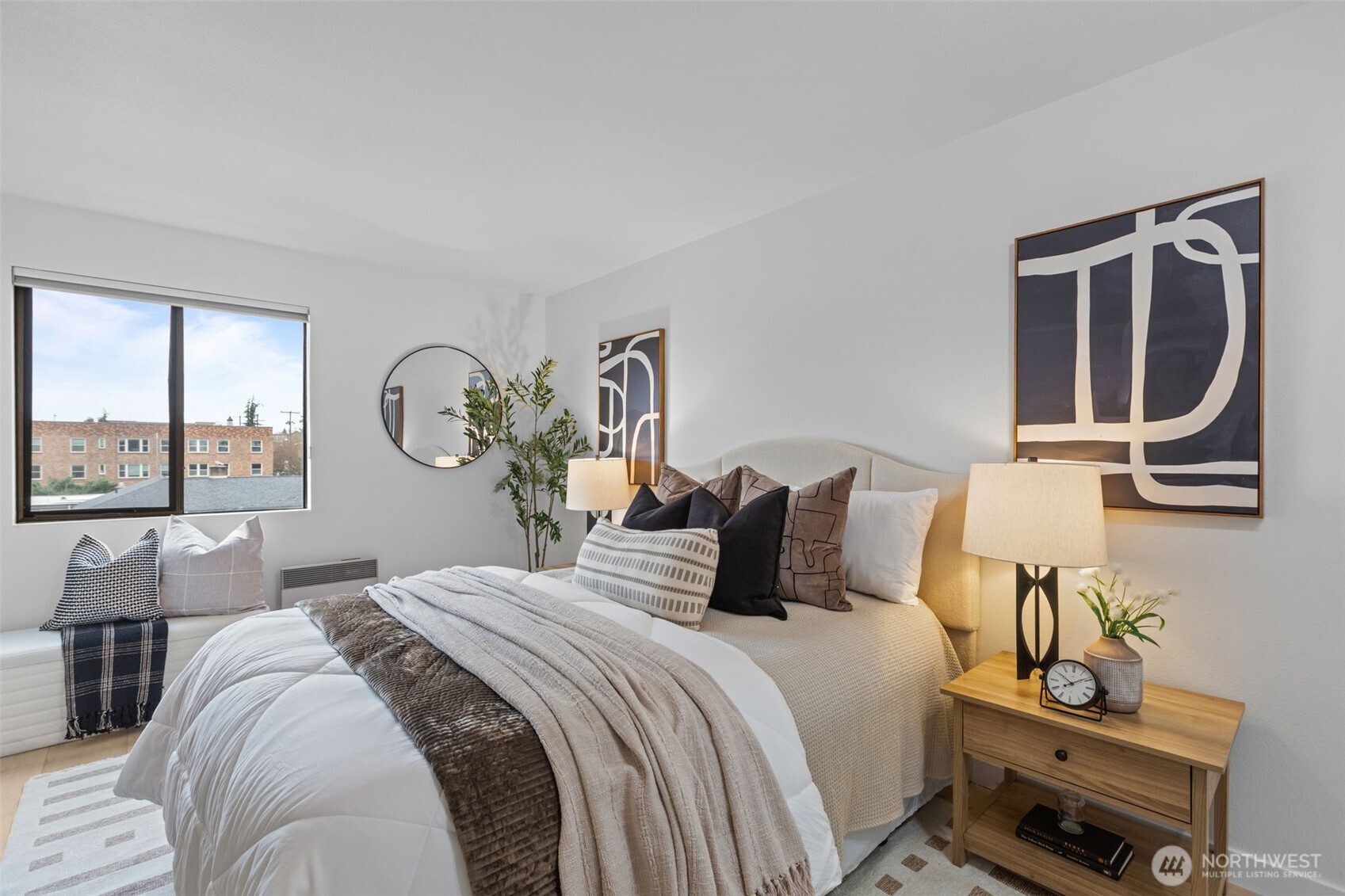 4911 Fremont Avenue North, Unit 303 Seattle, WA 98103 - Photo 14 of 29