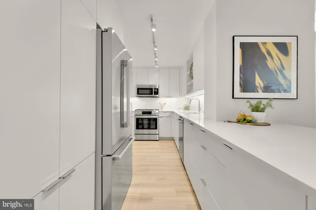 $349,900 | 2939 Van Ness Street Northwest, Unit 422, Washington, DC 20008