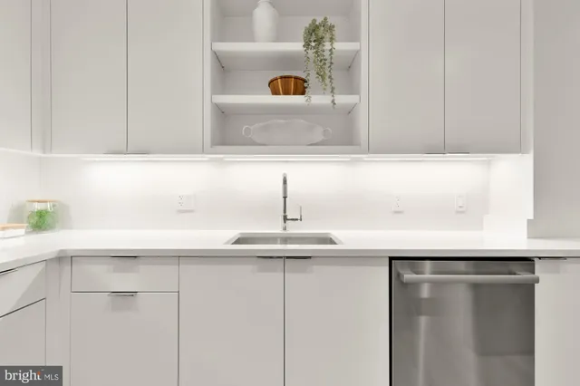 $349,900 | 2939 Van Ness Street Northwest, Unit 422, Washington, DC 20008