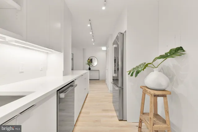 $349,900 | 2939 Van Ness Street Northwest, Unit 422, Washington, DC 20008