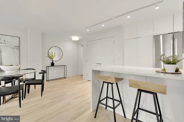 $349,900 | 2939 Van Ness Street Northwest, Unit 422, Washington, DC 20008