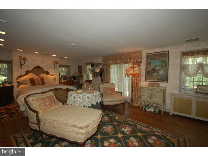 2545 River Road New Hope, PA 18938 - Photo 10 of 25 Master Bedroom