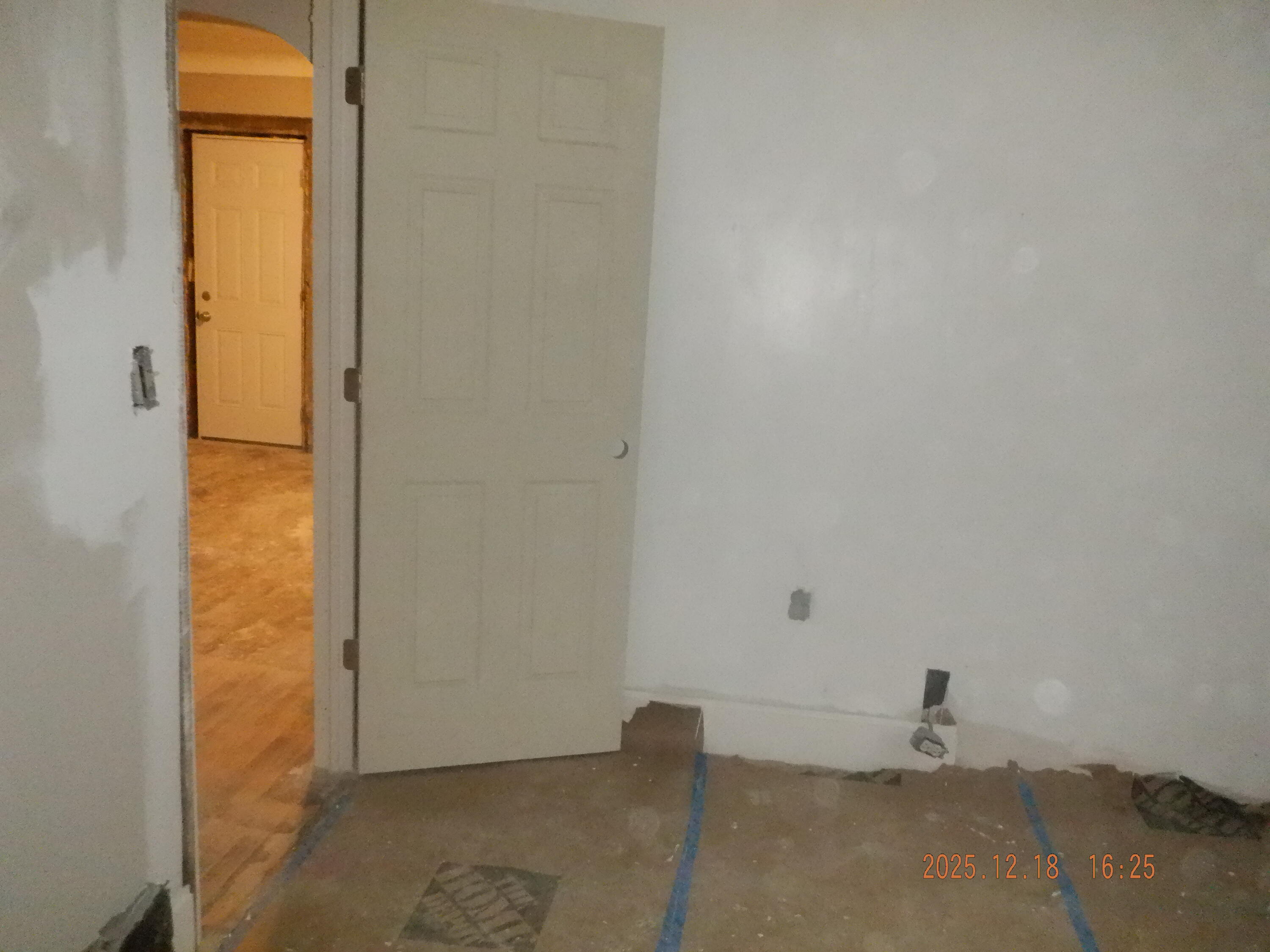 1313 Reed Street Kalamazoo, MI 49001 - Photo 7 of 15 DSCF8081