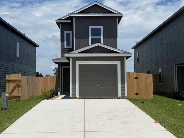 $162,990 | 3627 Duplet Avenue, Conroe, TX 77306