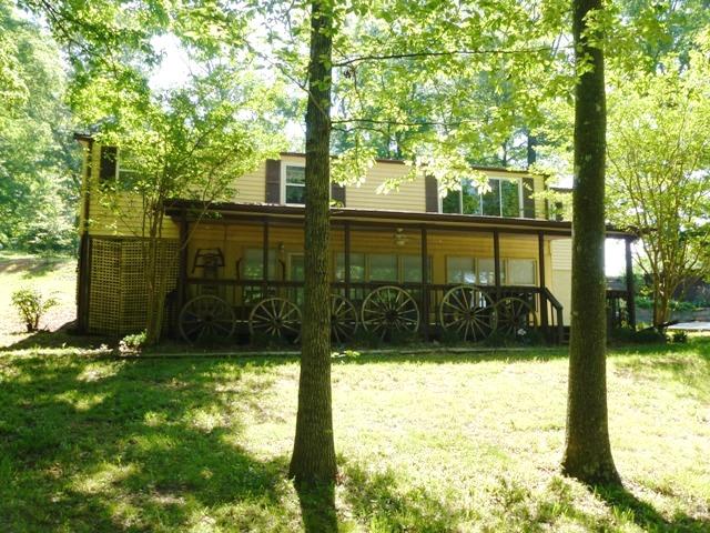 1626 Covington Road Dandridge, TN 37725 - Photo 4 of 38 003