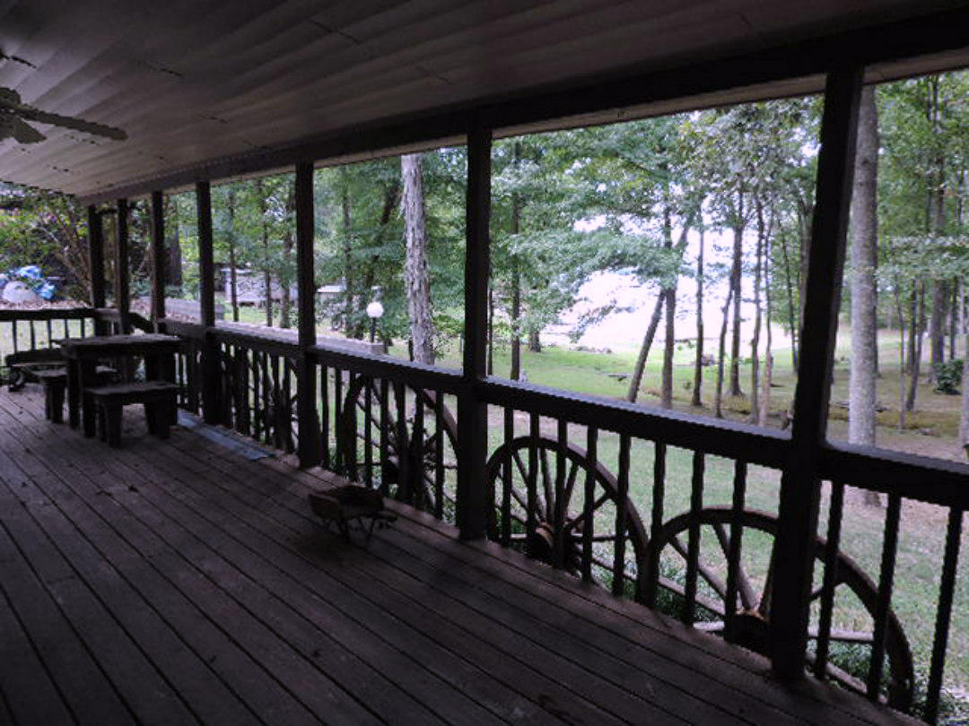 1626 Covington Road Dandridge, TN 37725 - Photo 8 of 38 DSCN1541