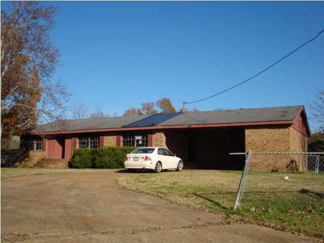 841 Ridge Road Yazoo City, MS 39194 - Photo 1 of 1 Front view