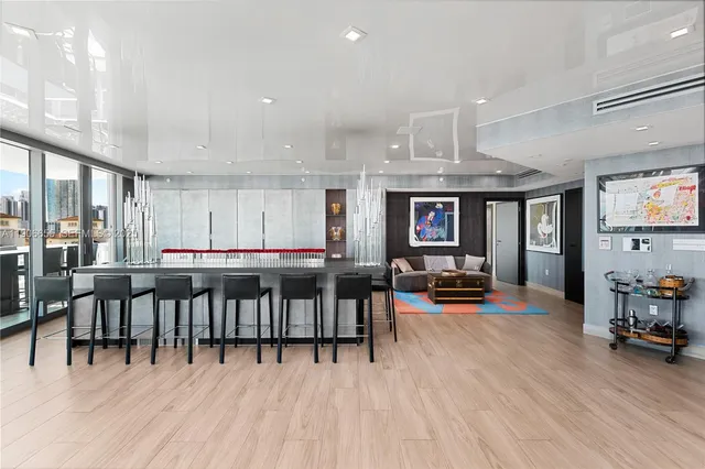 $4,250,000 | 19955 Northeast 38th Court, Unit 1205, Aventura, FL 33180