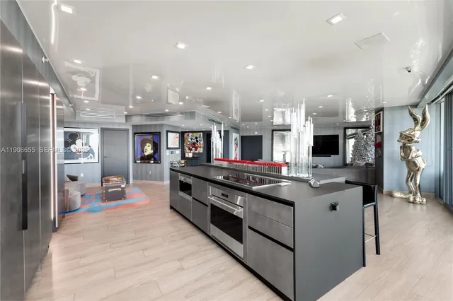 $4,250,000 | 19955 Northeast 38th Court, Unit 1205, Aventura, FL 33180