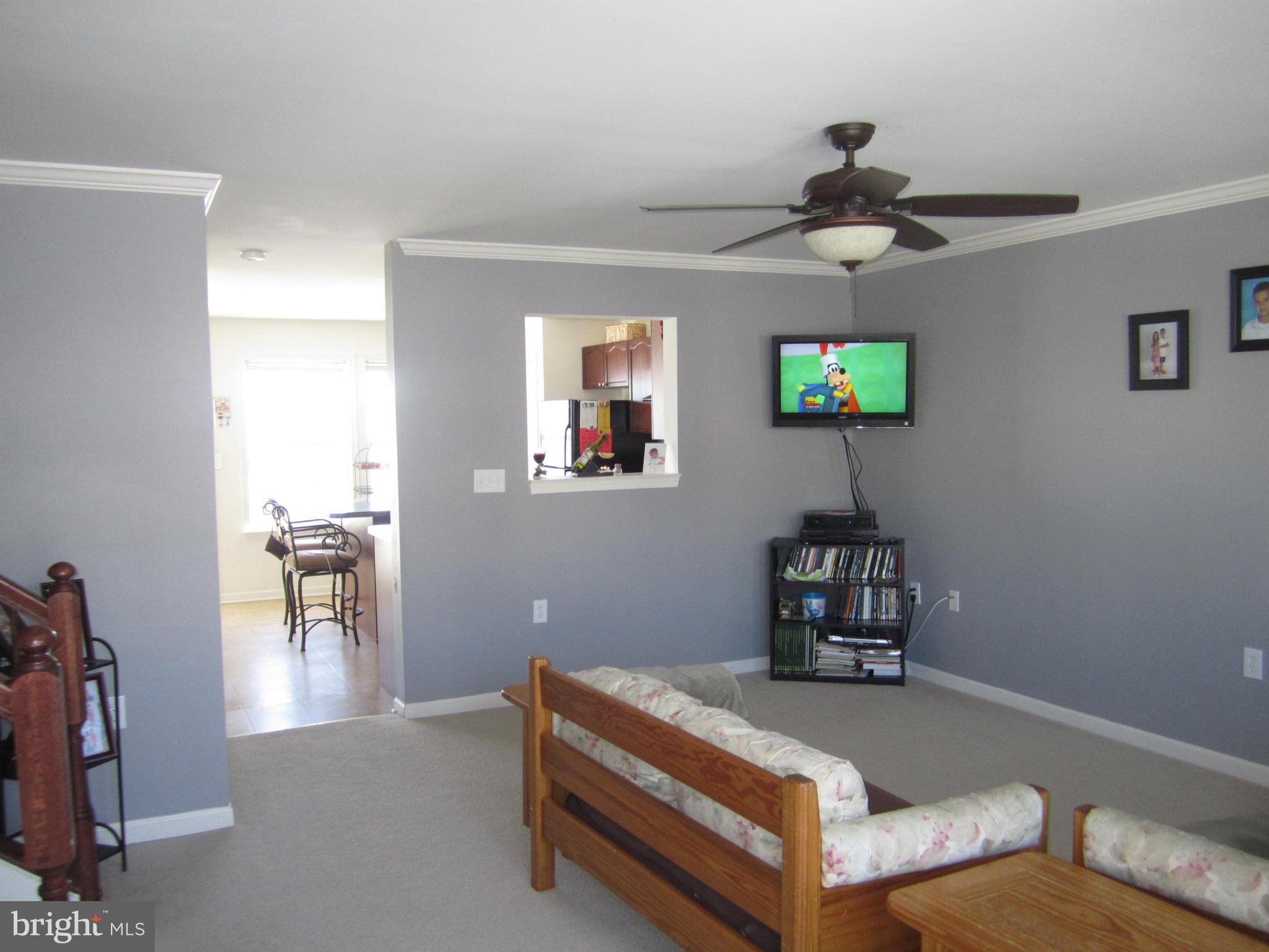 222 Rumbling Rock Road Hedgesville, WV 25427 - Photo 19 of 30 Living Room