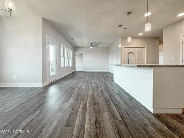 $664,900 | 109 Knollwood Drive, Unit F, Atlantic Beach, NC 28512