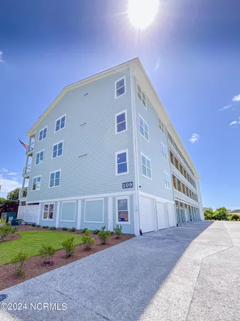 $664,900 | 109 Knollwood Drive, Unit F, Atlantic Beach, NC 28512