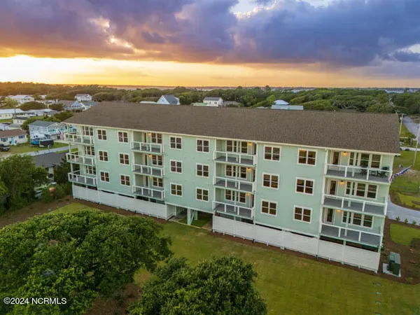 $664,900 | 109 Knollwood Drive, Unit F, Atlantic Beach, NC 28512