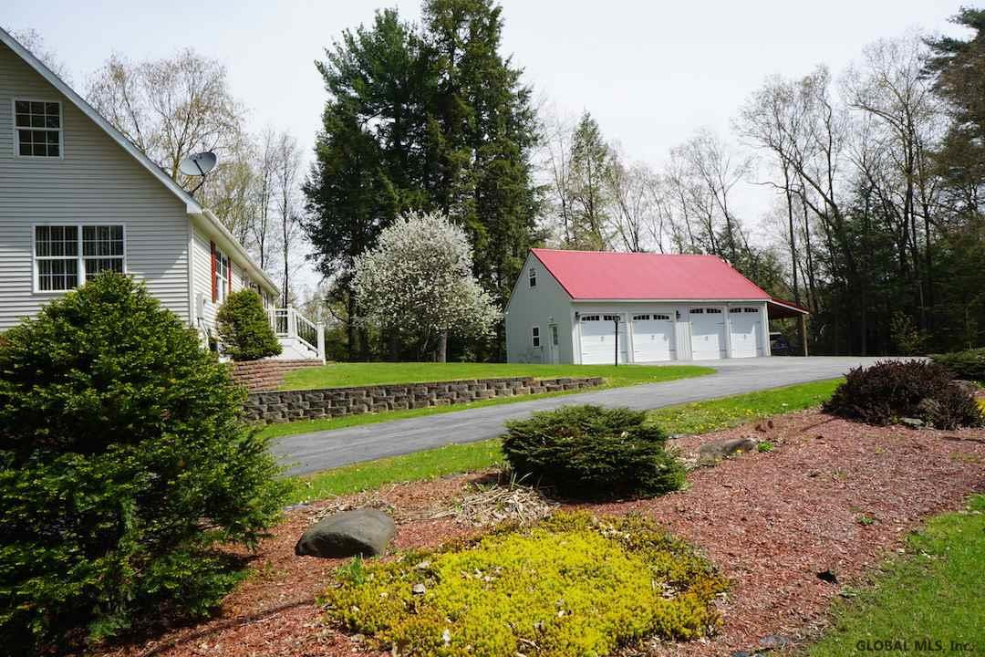 115 Cramer Road Malta, NY 12020 - Photo 8 of 36 Photo 10