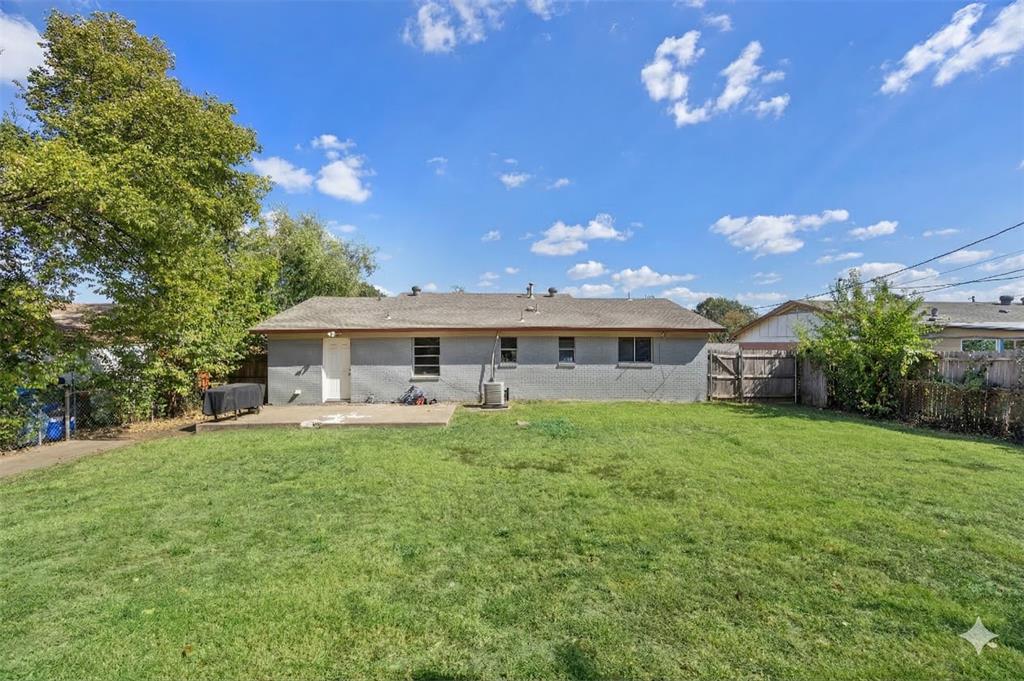 4812 Marshall Street Forest Hill, TX 76119 - Photo 2 of 10 a front view of a house with a garden
