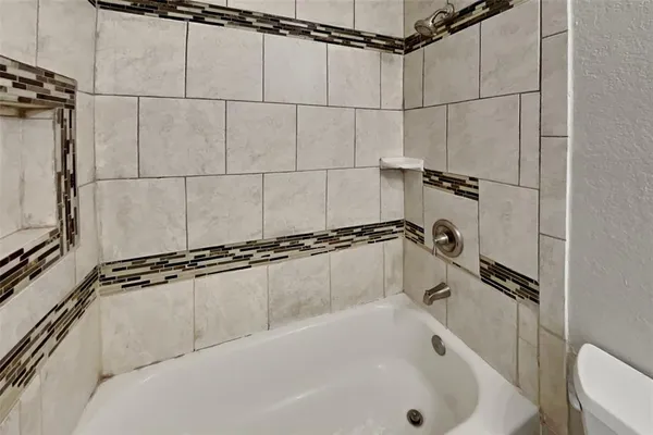 $2,025 | 3817 Kippers Court, Arlington, TX 76016