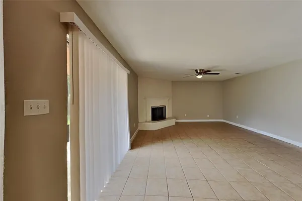 $2,025 | 3817 Kippers Court, Arlington, TX 76016