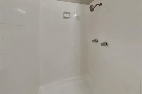 $2,025 | 3817 Kippers Court, Arlington, TX 76016