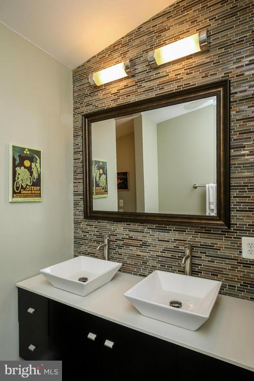 3602 Gardenview Road Baltimore, MD 21208 - Photo 17 of 27 Bath
