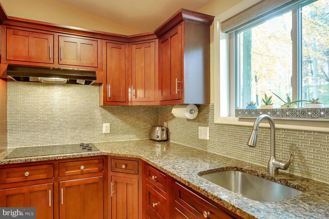3602 Gardenview Road Baltimore, MD 21208 - Photo 3 of 27 Kitchen