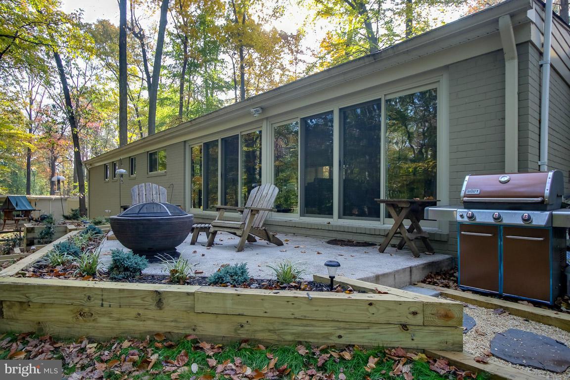 3602 Gardenview Road Baltimore, MD 21208 - Photo 25 of 27 Exterior (Rear)