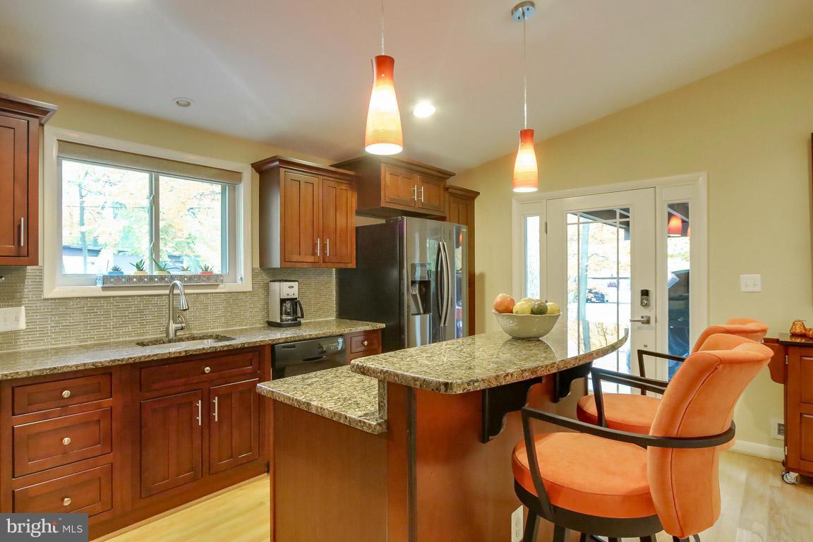 3602 Gardenview Road Baltimore, MD 21208 - Photo 5 of 27 Kitchen
